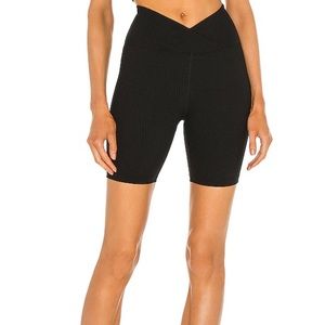 Year of Ours black V waist biker shorts